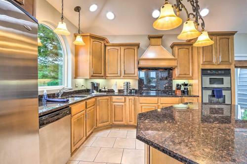 Luxe Lake Ozark Home With Panoramic Lake Views!