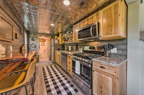 The Reubling House - Modern-rustic Cabin!