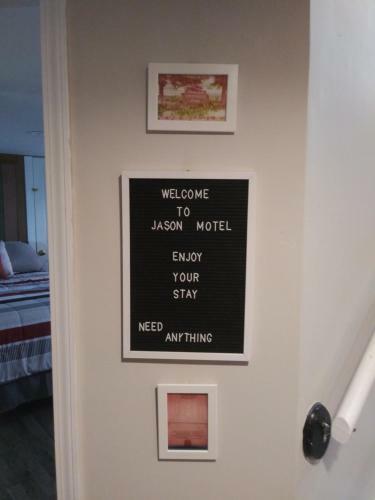 Basement Suite Pvt Enterance With Hot Tub