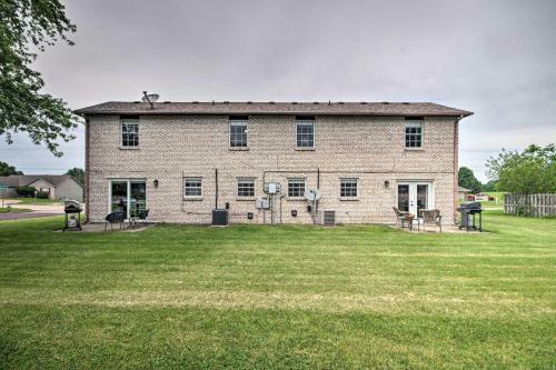 Stunning Townhome About 5 Mi To Dtwn Columbia!
