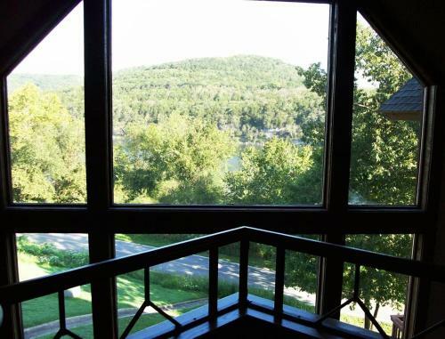Apartamento Table Rock Landing On Holiday Island #1