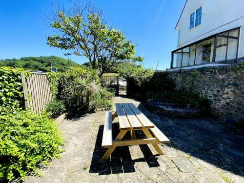 Apartamento En-suite Double Bedroom Close To Sea