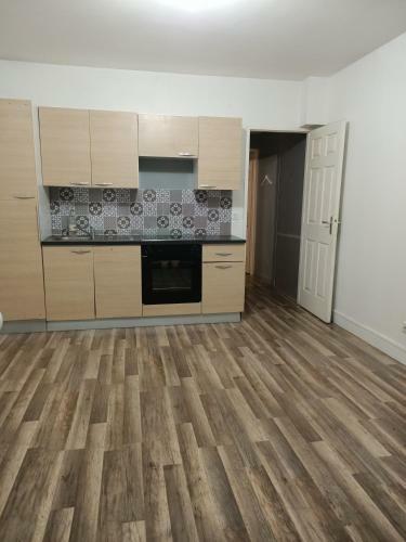 Appartement 2 Pieces 40m2 A Garges Les Gonnesse