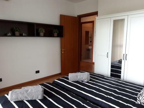 Hostal Bedandbreakfast Eni Torri Lombarde San Donato Bbqueen