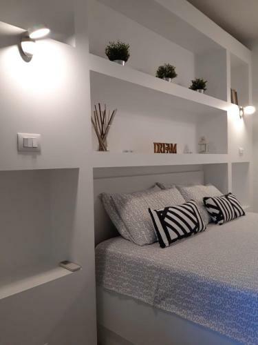 Bed&breakfast Bbqueen Sandonato Policlinico