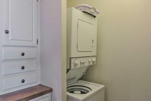 Apartamento 7th-floor Omaha Condo With Balcony And Park Views