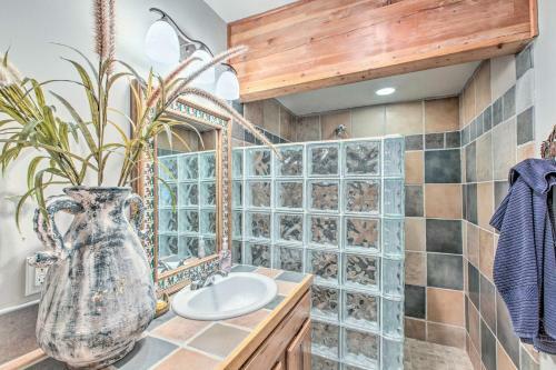 Stunning Angel Fire Cabin With Private Hot Tub!