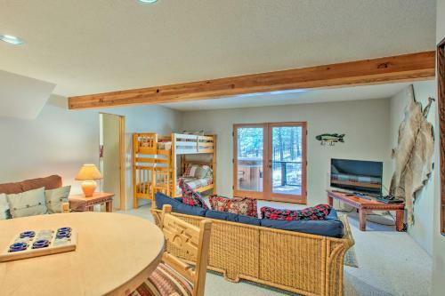 Stunning Angel Fire Cabin With Private Hot Tub!