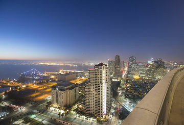 Hotel Manchester Grand Hyatt