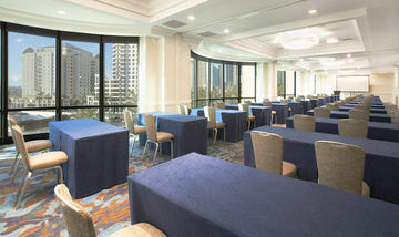 Hotel Manchester Grand Hyatt
