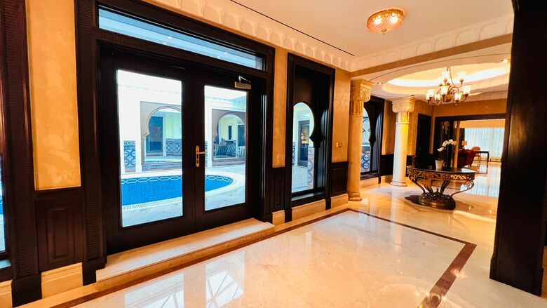 The Bristol Hotel Dubai
