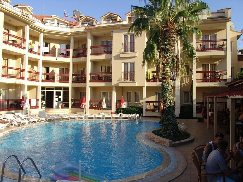 Apartamentos Club Amaris