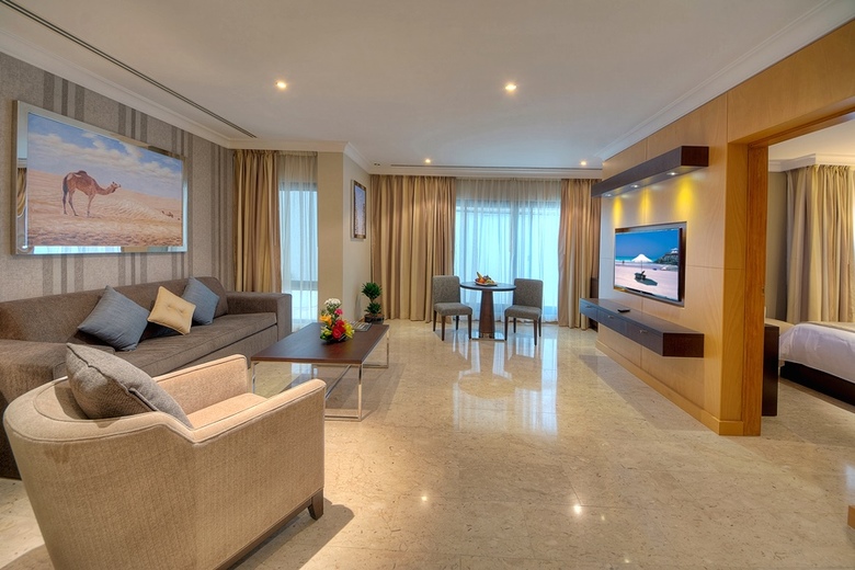 Hotel Dubai Marine Beach Resort & Spa