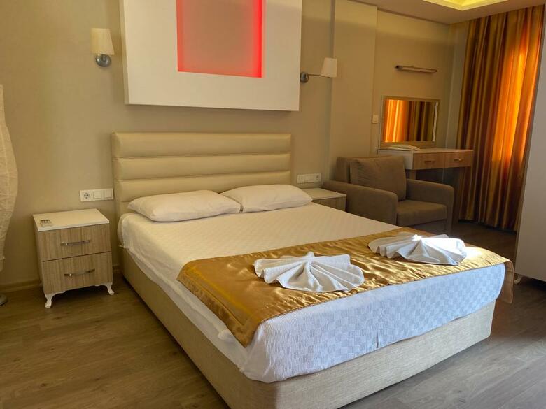 Hotel Club Arya Apart