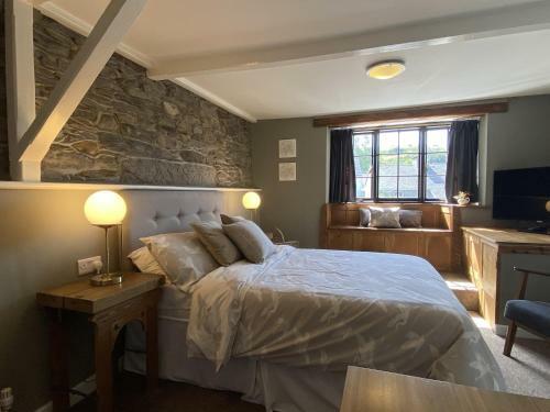 Bed & Breakfast Tom's Of Tregaron