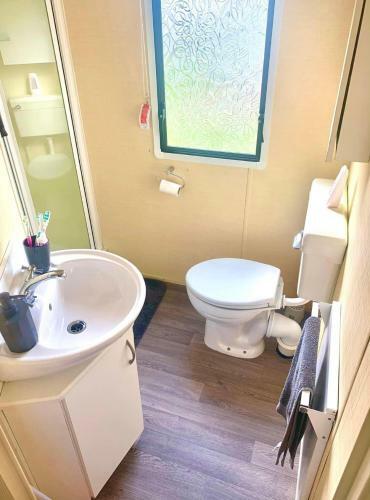 P27 3 Bedroom Caravan At Sand Le Mere