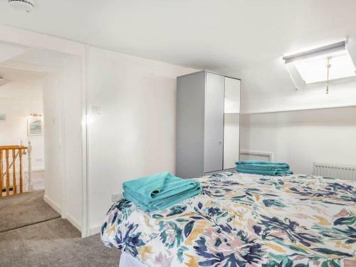 Heather House 2 King 1 Double 2 Single Beds