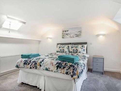 Heather House 1 King 1 Double 4 Single Beds