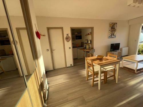 Apartamento Petit Studio Zen Avec Parking Gratuit R�serv�