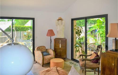 Awesome Home In Hourtin With Wifi And 3 Bedrooms