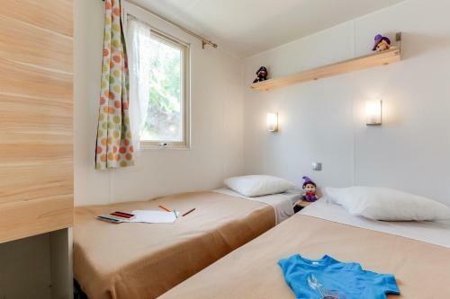 Camping Vagues Oc�anes Les Chevaliers