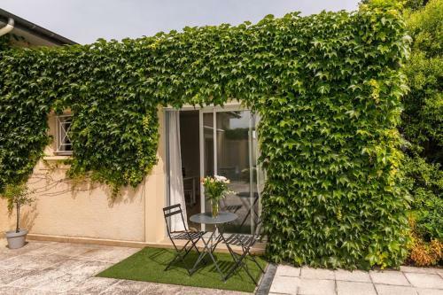 Cocon Piscine Aux Portes De Pau - � Cocon