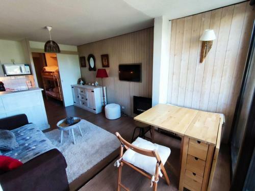 Apartamento Studio Isola 2000, 1 Pi�ce, 4 Personnes - Fr-1-292-182