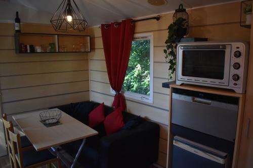 Mobil-home Sur Terrain Bucolique