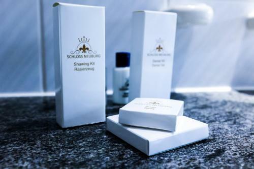 Hotel Schlo� Neuburg