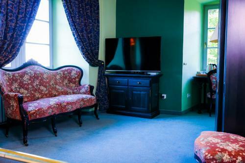 Hotel Schlo� Neuburg