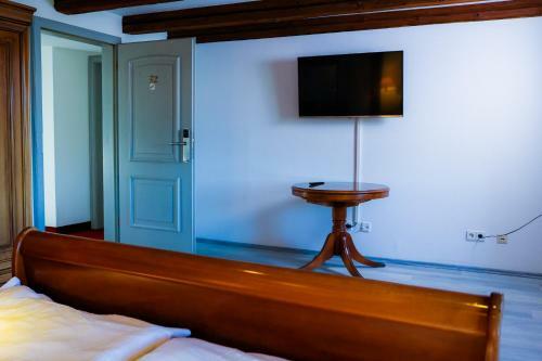 Hotel Schlo� Neuburg