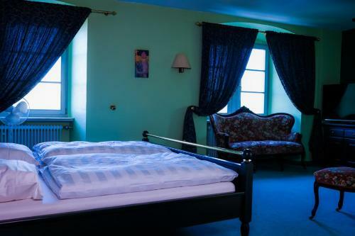 Hotel Schlo� Neuburg