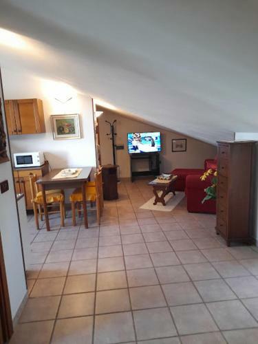 Apartamento Mansardina Il Girasole