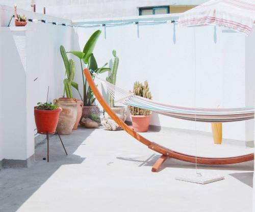 Apartamento Le Volte Di Umberto: Camera E Rilassante Terrazzo