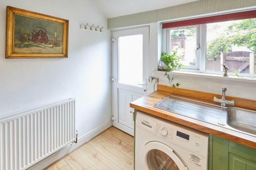 Host & Stay - Elliott Terrace