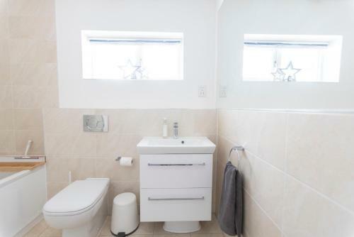 Villa Beside The Sea & Beach - Panoramic Sea Views