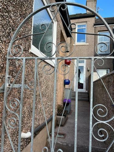 Highland View, Town House With The Sea View