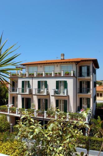 Apartamentos Riviera Residence