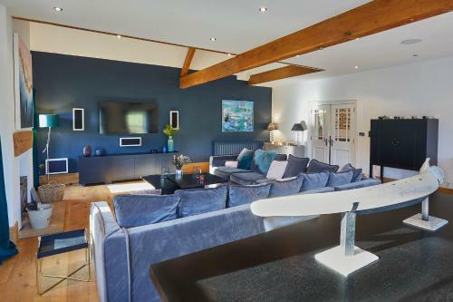 Host & Stay - The Lakehouse