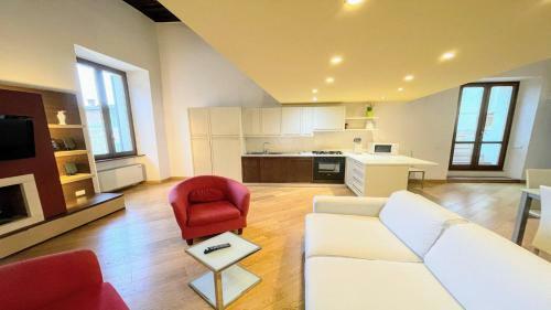 Apartamento Terrazza Duomo With Spectacular Views From 2 Large Terraces - Sleeps 6
