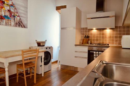 Casa In Pieno Centro Storico Suvereto