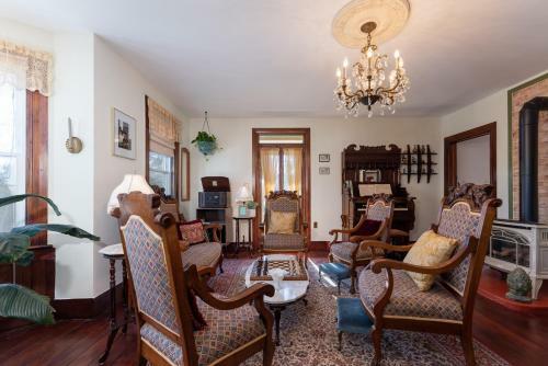 Saratoga Farmstead B&B