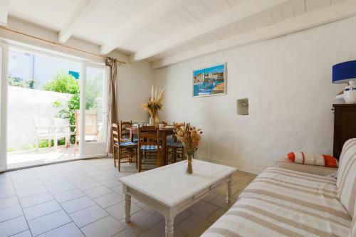 Maison Cosy Au Coeur Du Village De La Couarde