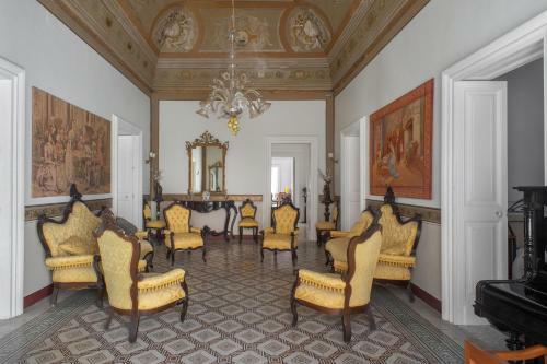 Palazzo Bianco Tra Lecce E Le Spiagge Salentine