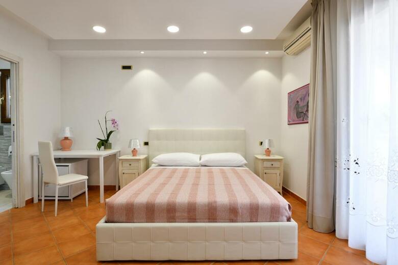 Hostal Arbatax Rent Home Srls