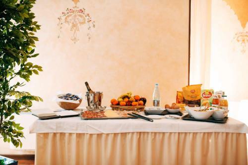 Hotel Villa Angela Olympic Garda Lake