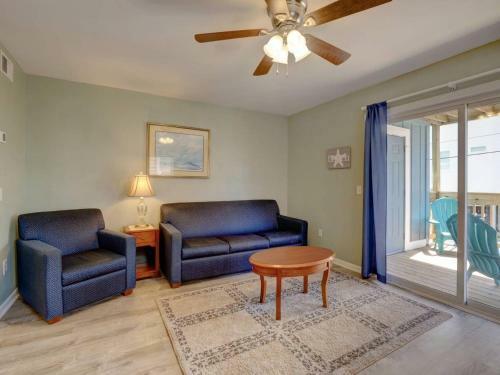 2br 2ba Lakefront Dowtown Beachview Sleeps 6
