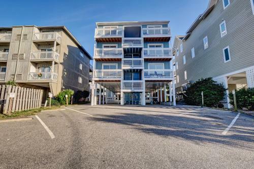 Lakefront Beachview 2br Condo Sleep 6 Close To Boardwalk