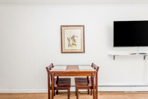Apartamento Lakehouse Condos