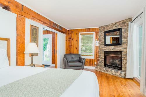 The Mill House -105